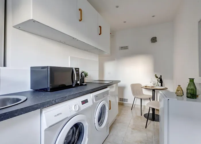 519 Rethy - Spacious In 公寓
