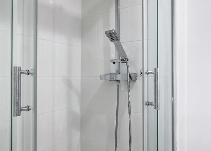 519 Rethy - Spacious In *